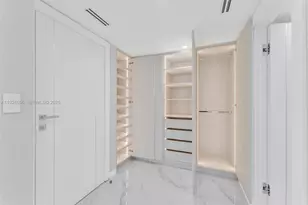 251 174th St, Sunny Isles Beach, FL 33160 - Photo 14