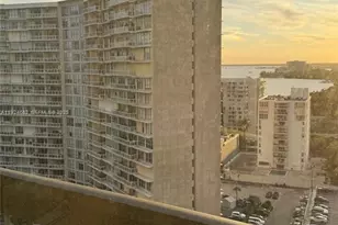 2333 Brickell Ave, Miami, FL 33129 - Photo 4