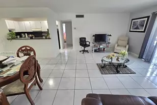 10375 N Kendall Dr, Miami, FL 33176 - Photo 4