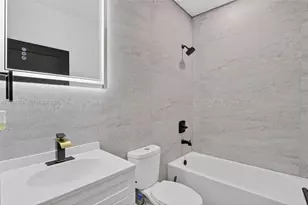 710 Bedford Point Ave, Lehigh Acres, FL 33974 - Photo 24