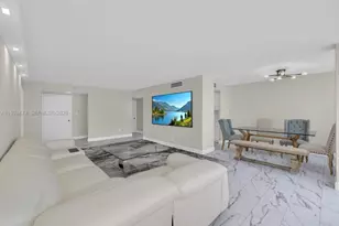 251 174th St, Sunny Isles Beach, FL 33160 - Photo 2