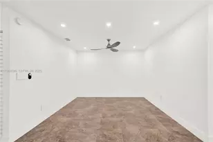 1236 N Hiatus Rd, Pembroke Pines, FL 33026 - Photo 12