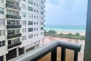 6039 Collins Ave, Miami Beach, FL 33140 - Photo 14