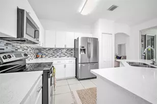 13030 NW 8th St, Miami, FL 33182 - Photo 30