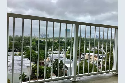 2020 NE 135 St #903, North Miami, FL 33181 - Photo 4