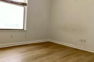 2020 NE 135th St, North Miami, FL 33181 - Photo 18