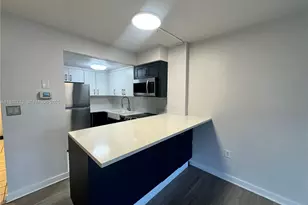 1650 NE 115th St, Miami, FL 33181 - Photo 2