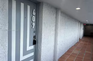 1650 NE 115th St, Miami, FL 33181 - Photo 20