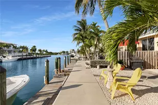 461 & 471 3rd St, Key Colony, FL 33051 - Photo 4