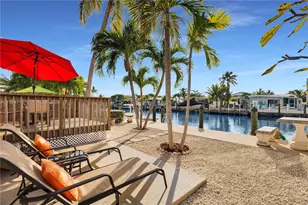 461 & 471 3rd St, Key Colony, FL 33051 - Photo 34