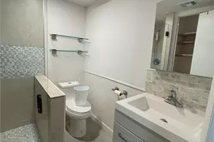 3718 NW 12th St, Miami, FL 33126 - Photo 10