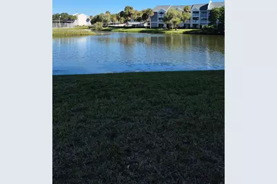 8020 Hampton Blvd #202, North Lauderdale, FL 33068 - Photo 6