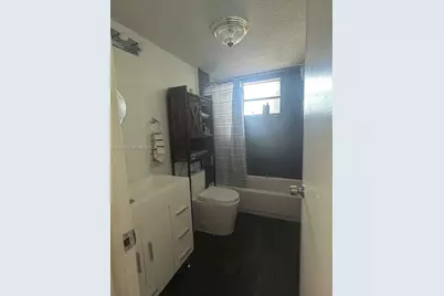 8020 Hampton Blvd #202, North Lauderdale, FL 33068 - Photo 24