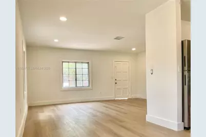 12260 NW 8th Ave, North Miami, FL 33168 - Photo 14