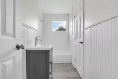 18350 SW 105th Ave #1, Miami, FL 33157 - Photo 12