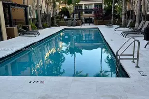 2891 NE 185th St, Aventura, FL 33180 - Photo 4