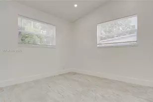 1035 NW 11th Ct, Fort Lauderdale, FL 33311 - Photo 32