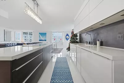 100 Lincoln Road #747, Miami Beach, FL 33139 - Photo 12