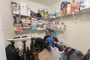 12510 Vista Isles Dr, Sunrise, FL 33325 - Photo 22