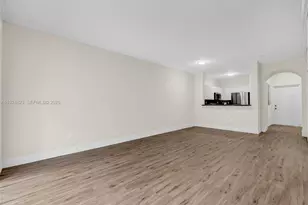 7250 NW 177th St, Hialeah, FL 33015 - Photo 8