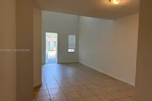 7540 NW 114th Pl, Doral, FL 33178 - Photo 4