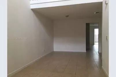 7540 NW 114th Pl #7540, Doral, FL 33178 - Photo 2