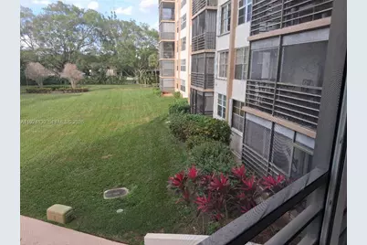 900 St Charles Pl #208, Pembroke Pines, FL 33026 - Photo 28
