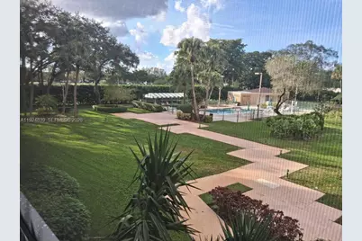 900 St Charles Pl #208, Pembroke Pines, FL 33026 - Photo 26