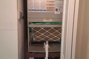 900 St Charles Pl, Pembroke Pines, FL 33026 - Photo 10