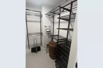 5700 Collins Ave #3J, Miami Beach, FL 33140 - Photo 30
