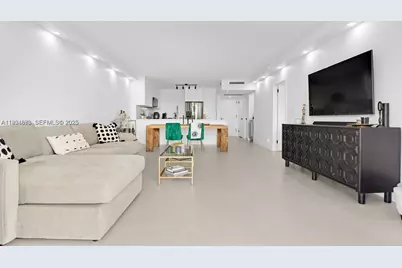 5700 Collins Ave #3J, Miami Beach, FL 33140 - Photo 8