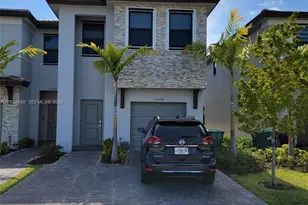 25278 SW 108th Ave, Homestead, FL 33032 - Photo 1