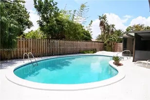 2620 NE 19th St, Pompano Beach, FL 33062 - Photo 2