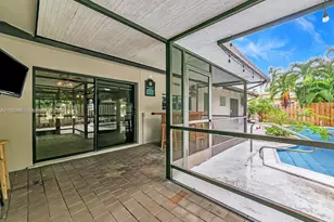 2620 NE 19th St, Pompano Beach, FL 33062 - Photo 30