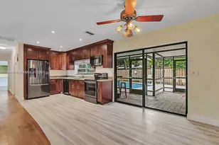 2620 NE 19th St, Pompano Beach, FL 33062 - Photo 14