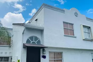 4990 NW 97th Pl, Doral, FL 33178 - Photo 4