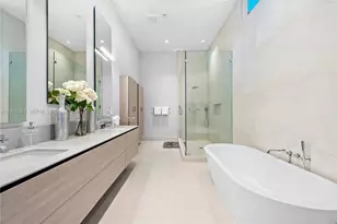 2700 NE 18th St, Fort Lauderdale, FL 33305 - Photo 12