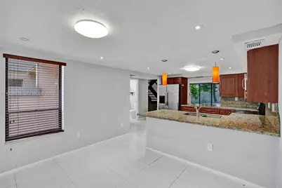 20607 NE 7th Ct, Miami, FL 33179 - Photo 10