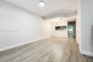 34 Key W Ct, Weston, FL 33326 - Photo 6