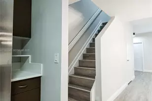 34 Key W Ct, Weston, FL 33326 - Photo 8