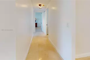 2500 Parkview Dr, Hallandale Beach, FL 33009 - Photo 8