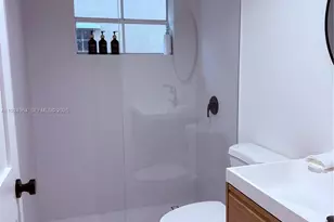 16358 SW 82nd Terrace, Miami, FL 33193 - Photo 10