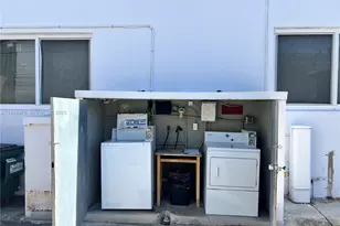 7440 Byron Ave, Miami Beach, FL 33141 - Photo 14