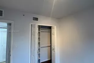 22641 SW 88th Pl, Cutler Bay, FL 33190 - Photo 8