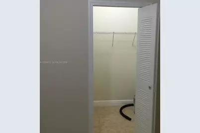 41 W 14th St #1, Hialeah, FL 33010 - Photo 12