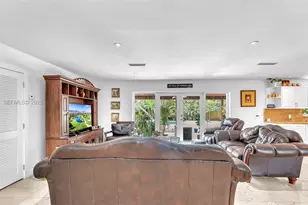 9220 SW 94th Pl, Miami, FL 33176 - Photo 32