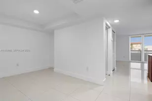 9261 E Bay Harbor Dr, Bay Harbor Islands, FL 33154 - Photo 4