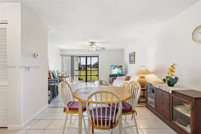 2801 Sand Trap Ln #1C, Melbourne, FL 32935 - Photo 6