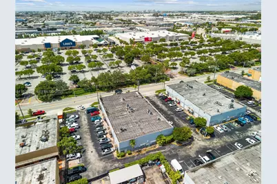 1671 W 37th St #1, Hialeah, FL 33012 - Photo 16