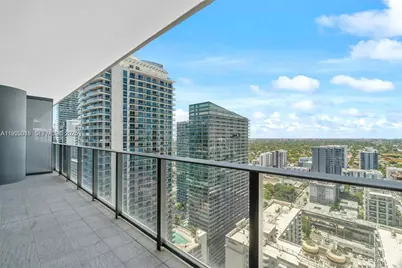 1000 Brickell Plz #3310, Miami, FL 33131 - Photo 14